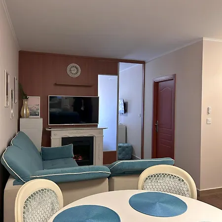 Comfortable 2-bedroom In Budva, Becici Boreti